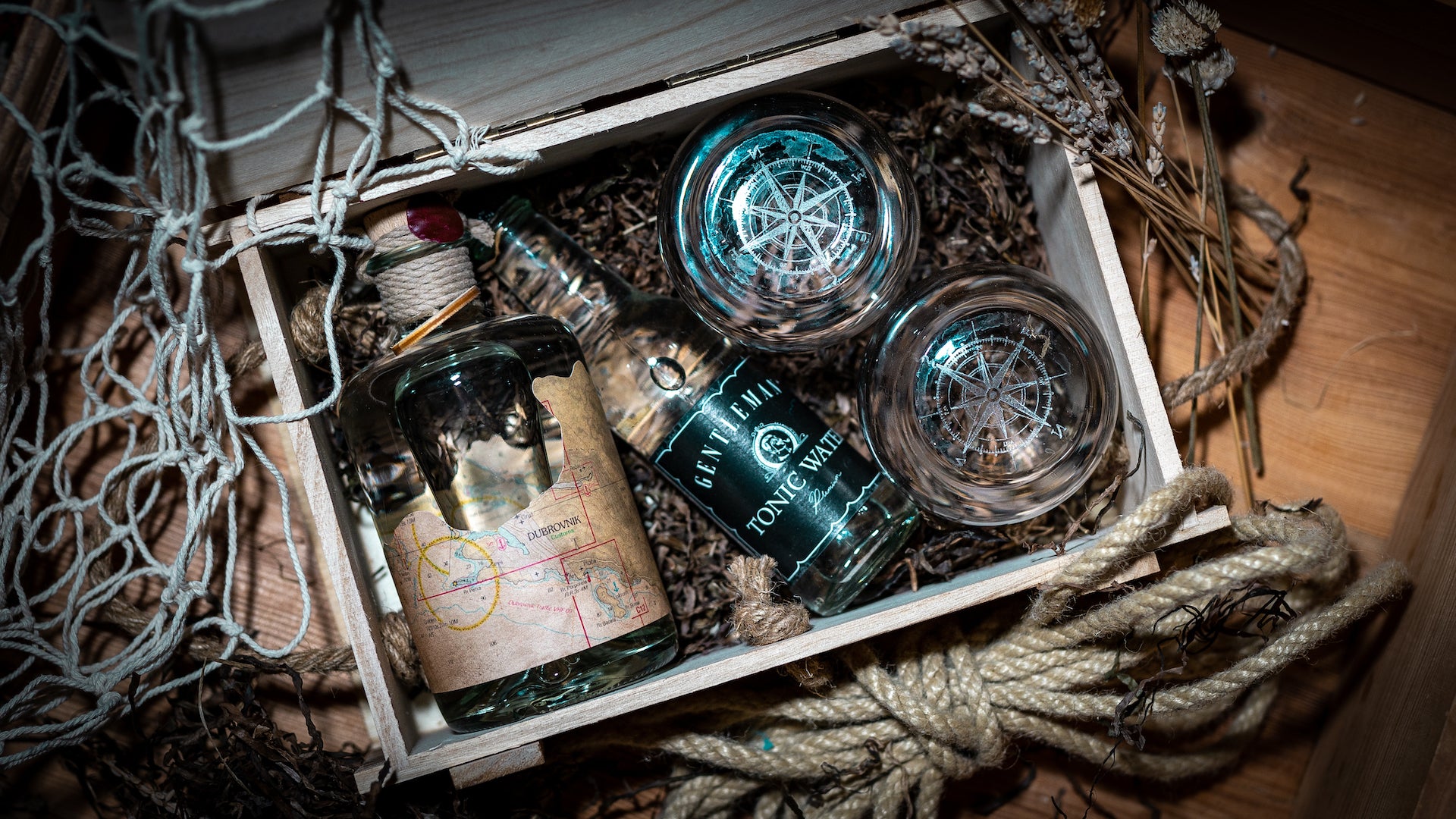 Navis Gin Geschenkset – 0,5 Liter Gin, Gläser & Tonic